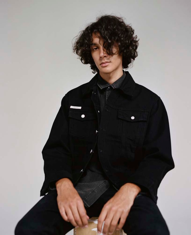 ESSENTIALS Fall winter 2018 Campaign Converse Sneakers imagery colorways drop release date info pacsun collaboration hoodies shirts sweaters leggings shorts denim jeans jackets hoodies tees branding logos jerry lorenzo fear of god fog