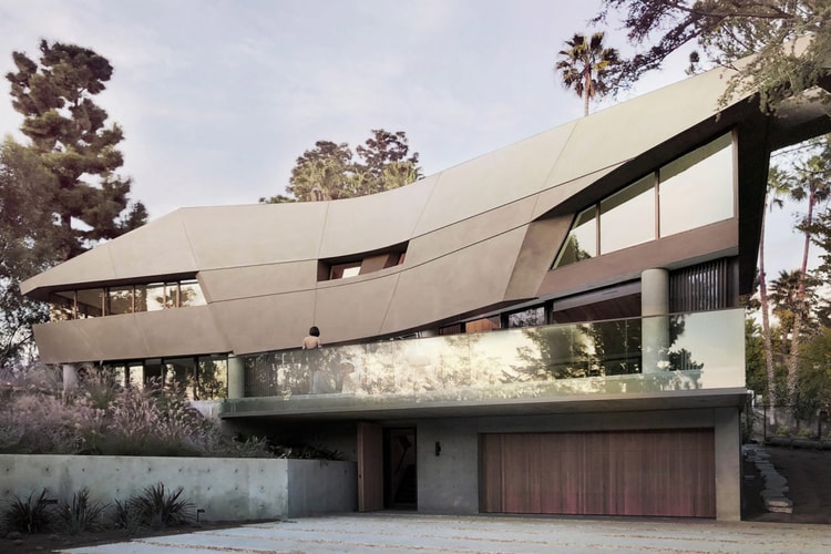 Tighe Architecture’s Hollywood Hills House Brings Modernity to the Hillside