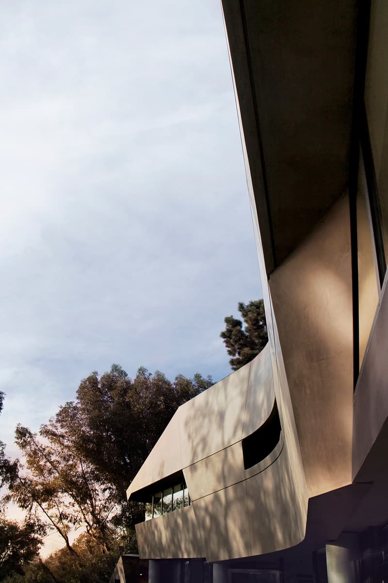Hollywood Hills House Tighe Architecture Los Angeles California Musician Modern Interior Exterior Design Inspiration Swimming Pool Plaster Glass Concrete Wood