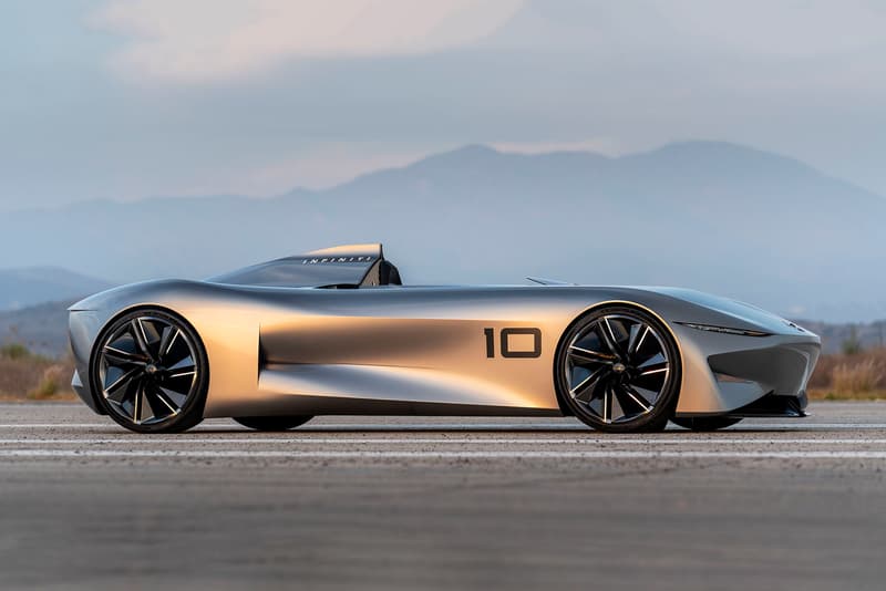 Infiniti prototype 10 concept car pebble beach tour delegance automotive show california august 2018 debut race track model