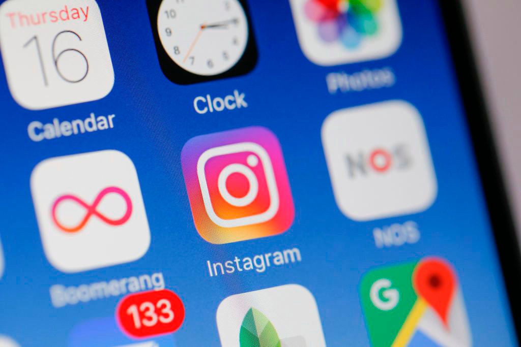 Instagram Users Reporting Hack Hijack Mashable Support