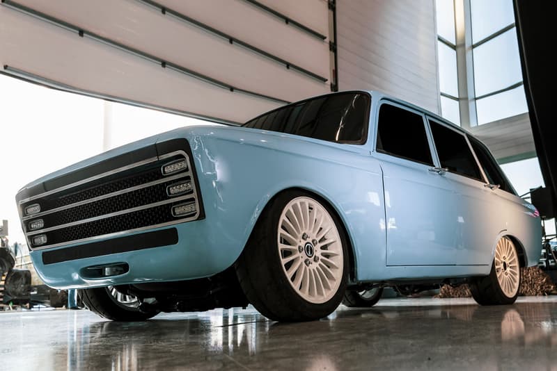 Kalashnikov Electric Supercar CV-1 Prototype Russian Blue IZh 2125 kombi concept vehicles