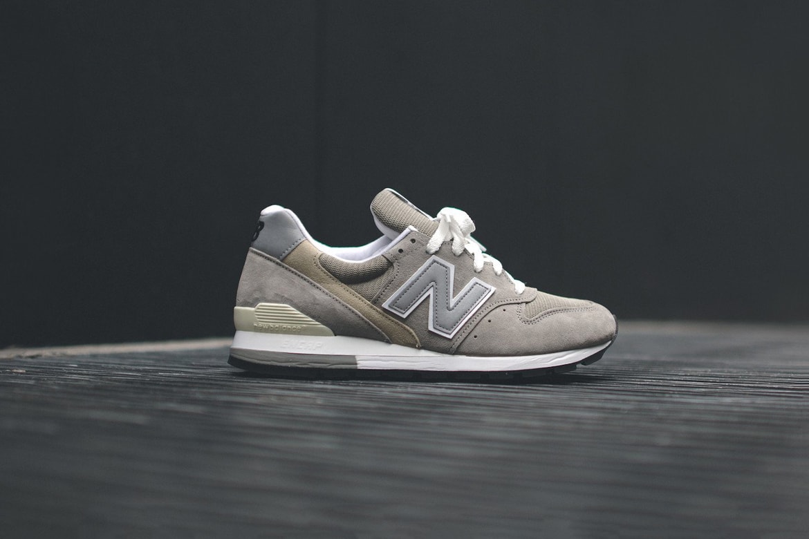 New Balance 991 Kith Navy 9 https%3A%2F%2Fhypebeast.com%2Fimage%2F2018%2F08%2Fkith new balance 99x classics collection 3