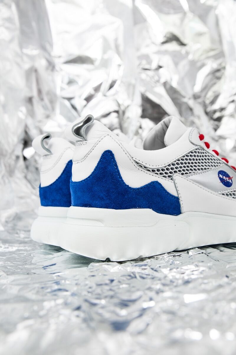 mercer amsterdam nasa sneakers collaboration 2018 fall winter white blue grey red black apollo 11 shoes