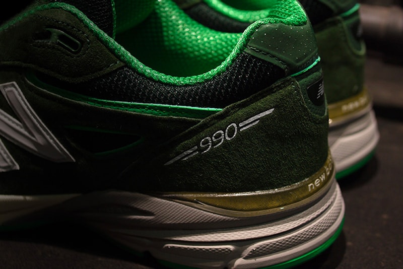 mita sneakers Sneakerwolf New Balance 990v4 bouncing frog green white release info sneakers