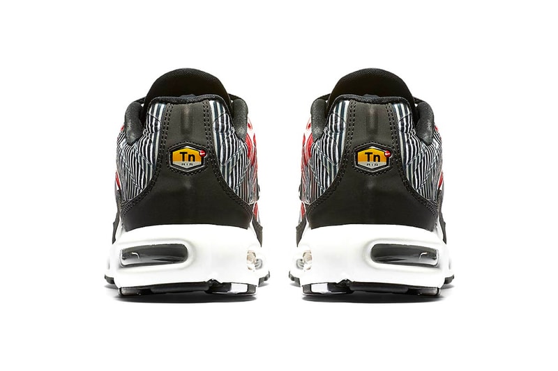 Nike Air Max Plus SE black pure white