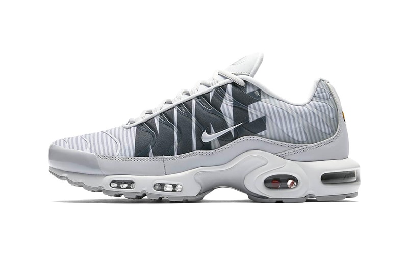 Nike Air Max Plus SE black pure platinum