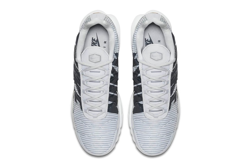 Nike Air Max Plus SE black pure platinum