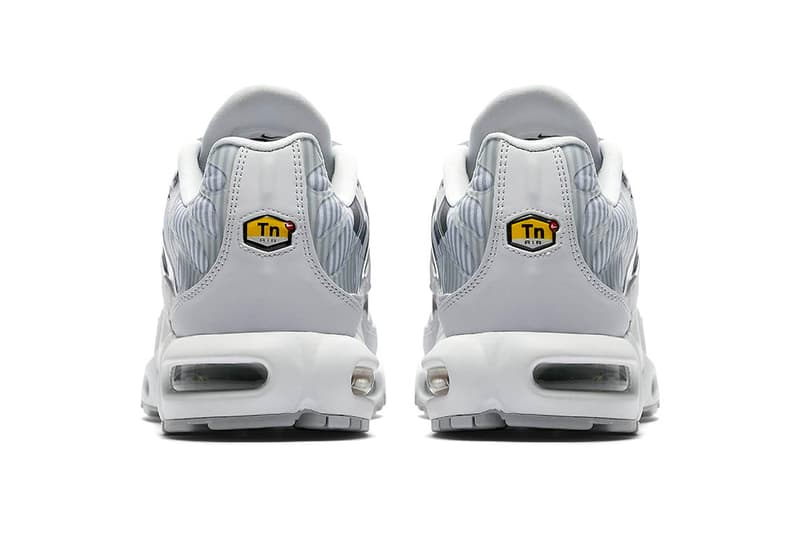 Nike Air Max Plus SE black pure platinum