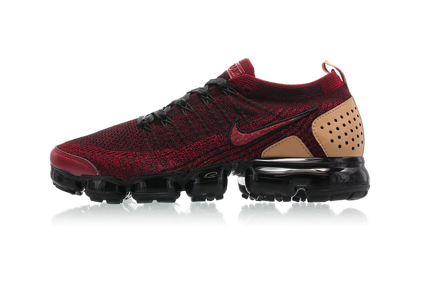 vapormax red and black