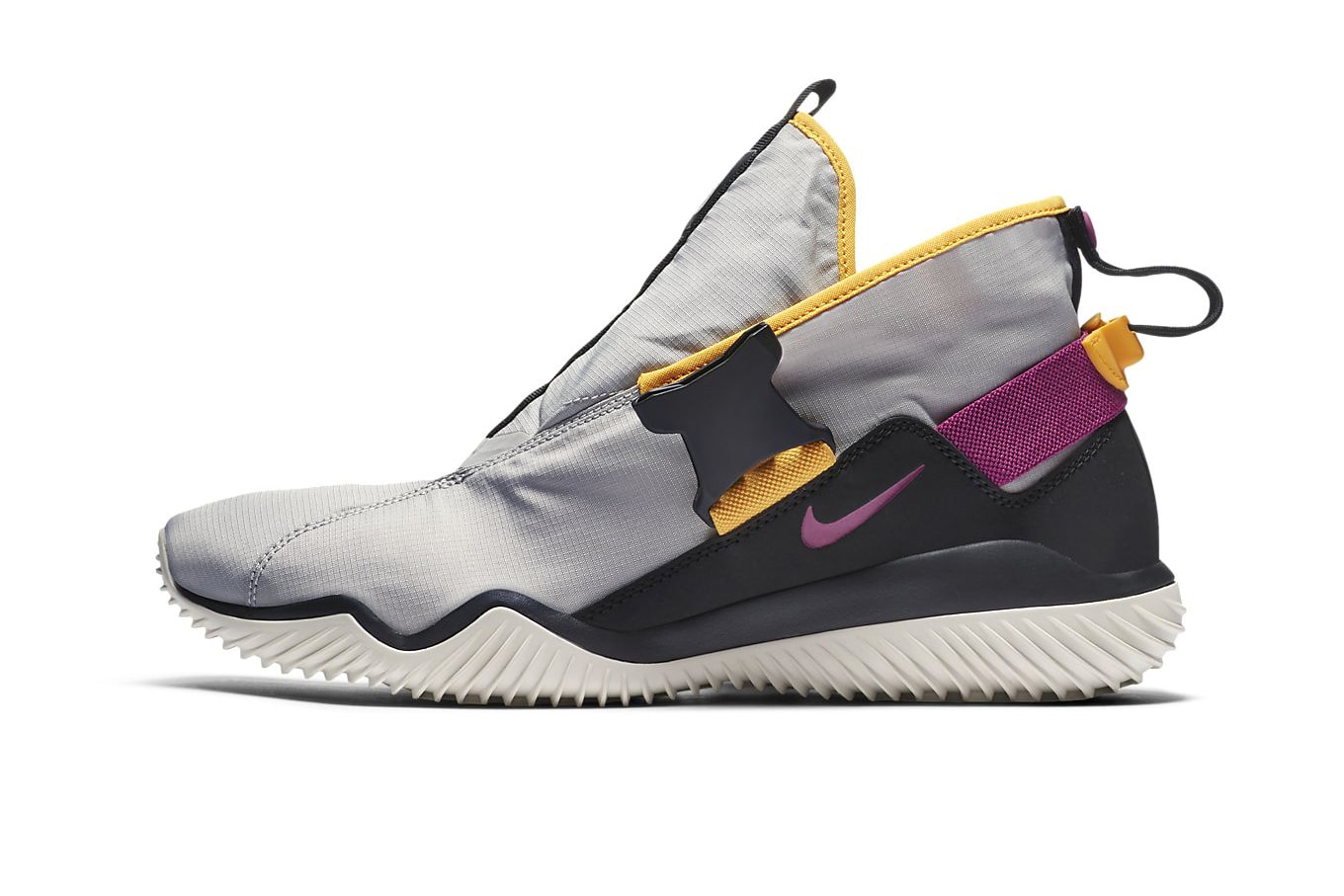 Nike Komyuter ESS "Pro Gold/Rave Pink" Release ACG Colorway Official Look release info price purchase sneaker footwear Granite Black Pro Gold Rave Pink military inspired kicks