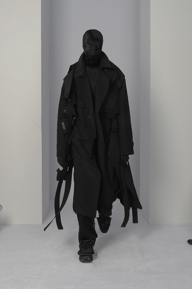 POST ARCHIVE FACTION Fall Winter 2018 Collection Lookbook Korean Fashion Streetwear Puffer Jacket Track Pants RSST
