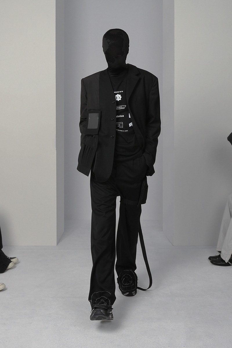POST ARCHIVE FACTION Fall Winter 2018 Collection Lookbook Korean Fashion Streetwear Puffer Jacket Track Pants RSST