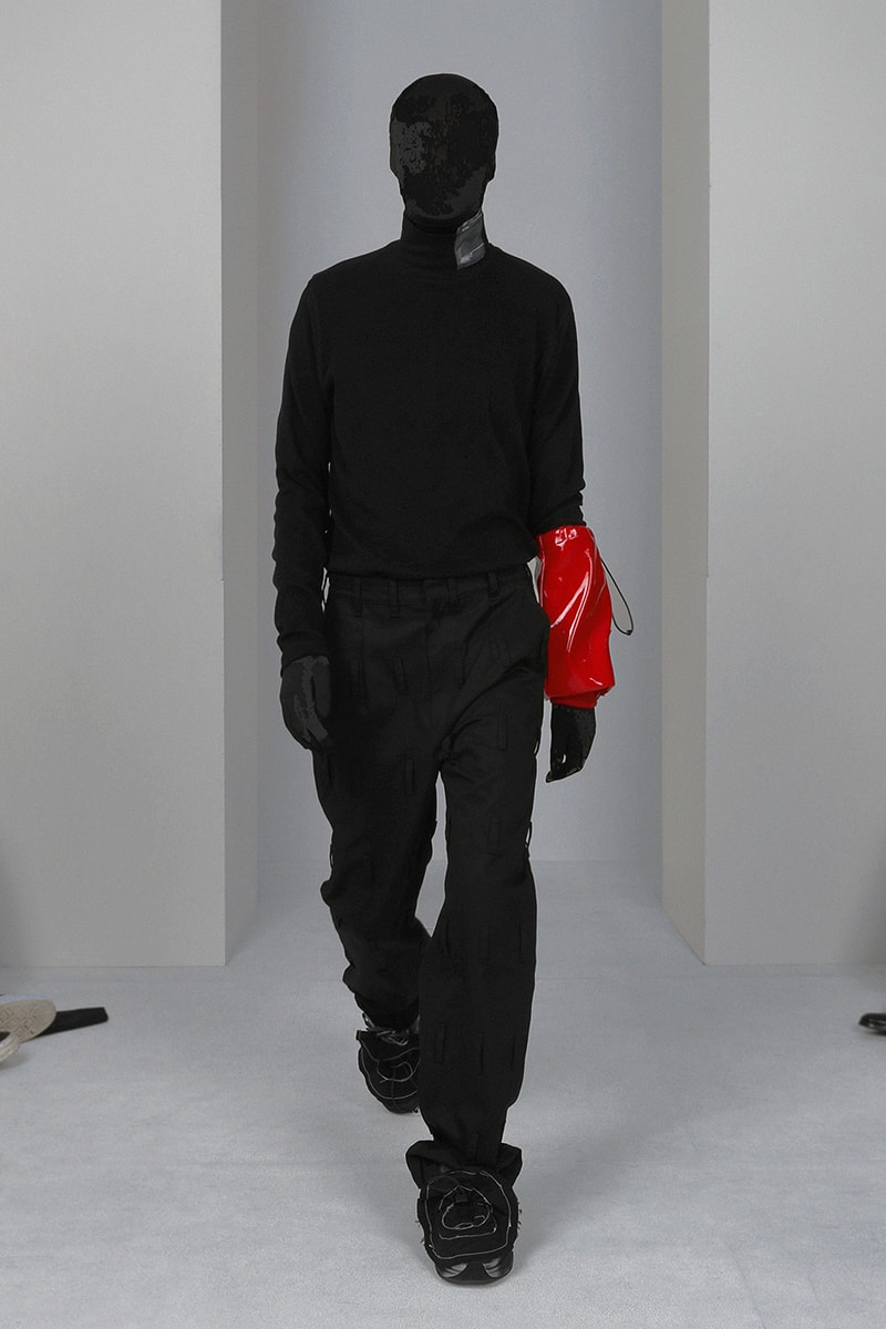 POST ARCHIVE FACTION Fall Winter 2018 Collection Lookbook Korean Fashion Streetwear Puffer Jacket Track Pants RSST