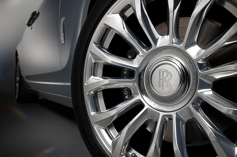 Rolls-Royce Introduces 'Silver Ghost' Collection Car Automotive Engineering Luxury Classic Bespoke heritage Phantom RR Wraith