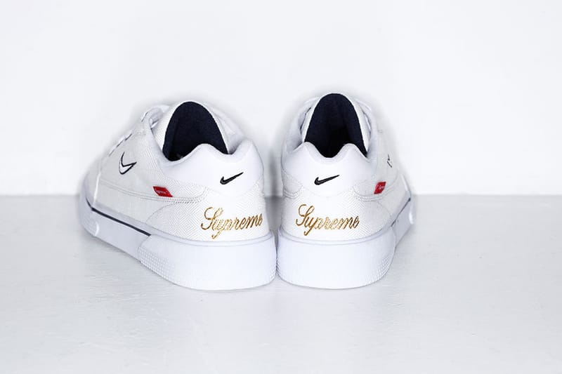 nike sb supreme collab