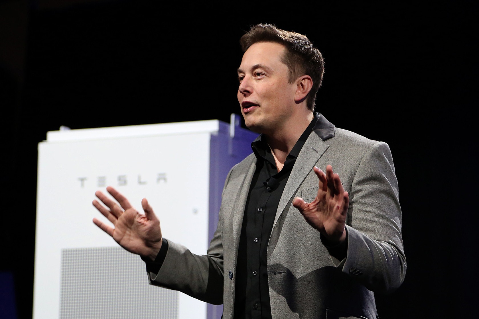 Tesla Shares Elon Musk NYT New York Times CEO Tweets