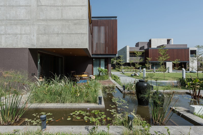 The Screen House Grid Architects Ahmedabad India Architecture Homes Houses