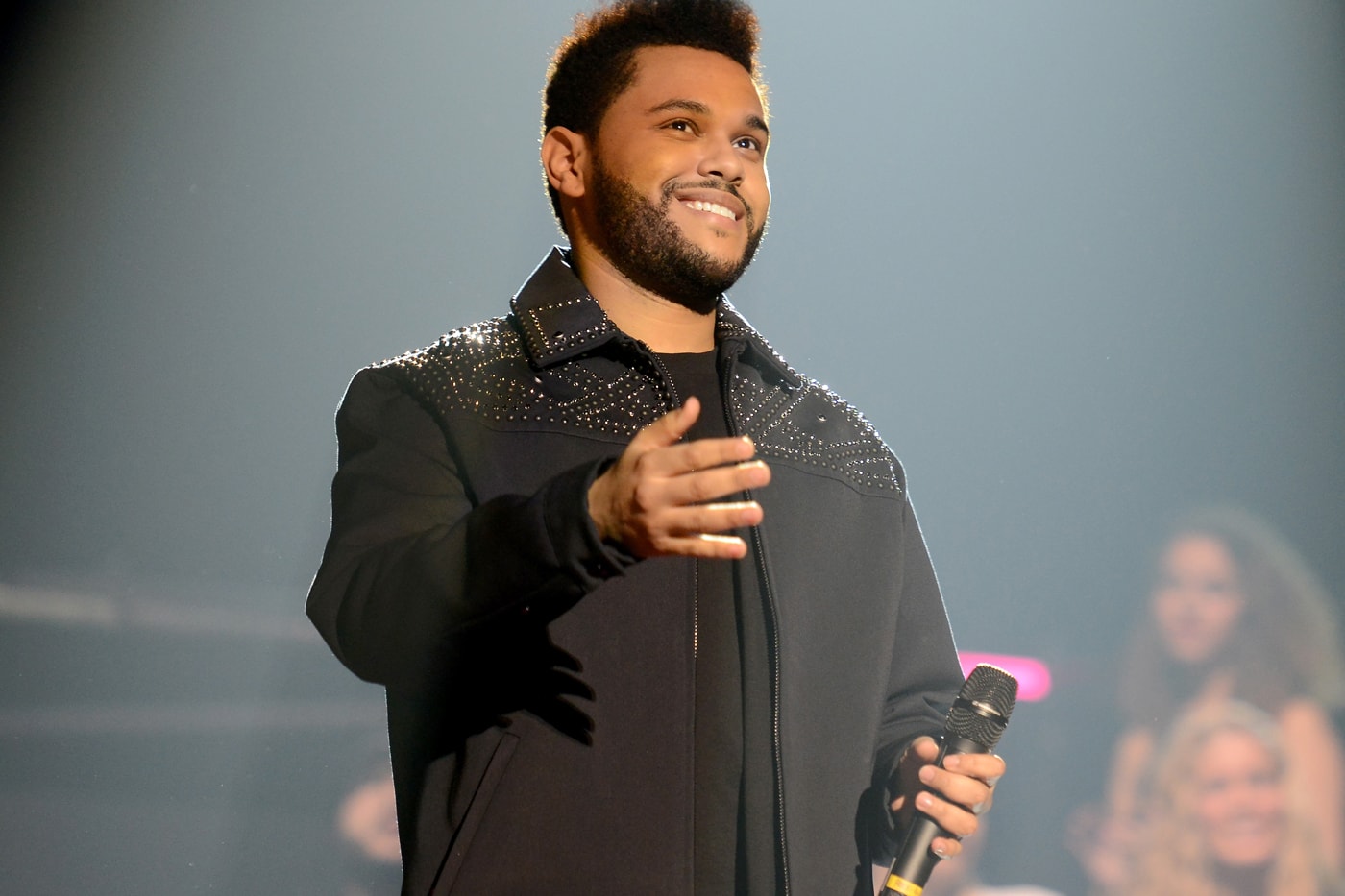 the-weeknd-lands-two-guinness-world-records