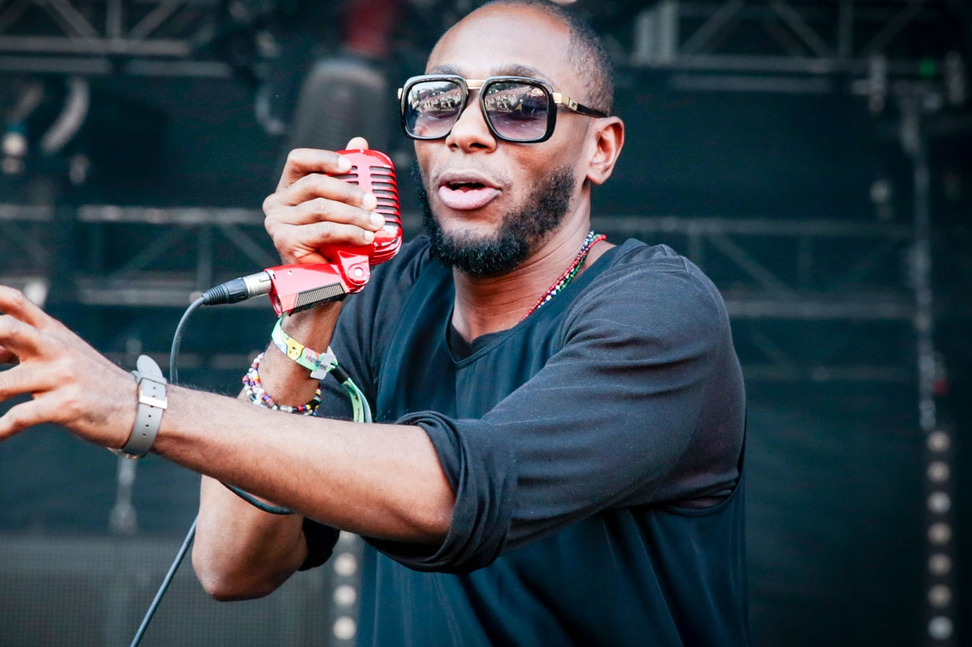 Yasiin Bey (Mos Def) Performs Stand-Up Comedy in Montreal