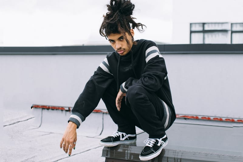 American Eagle Outfitters Hits NYC's Rooftops for Latest Ne(X)t Level Denim Lookbook