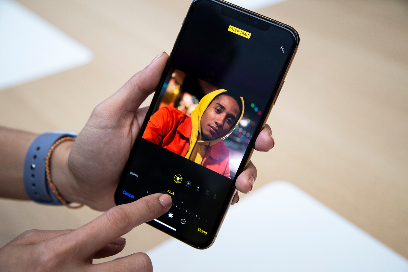 Apple iPhone Tim Cook Industry Insiders Experts Reactions Views Thoughts the verge engadget pc mag opinion roundtable price worth it xr xs max