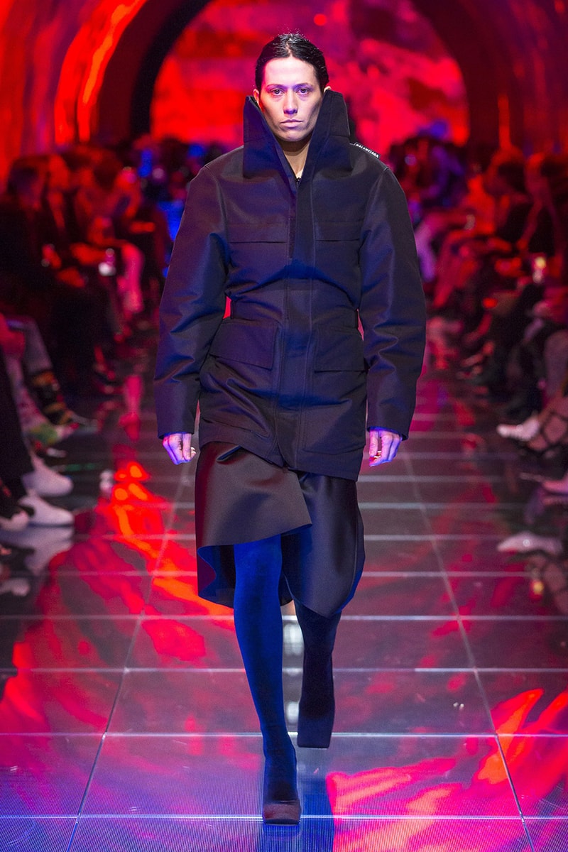 balenciaga runway spring 2019 collection paris fashion week men women demna gvasalia suit shoulder sneaker track dress logo