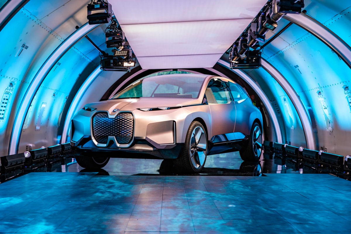 BMW Vision iNext Concept Car First Look electric luxury automobile release 2021