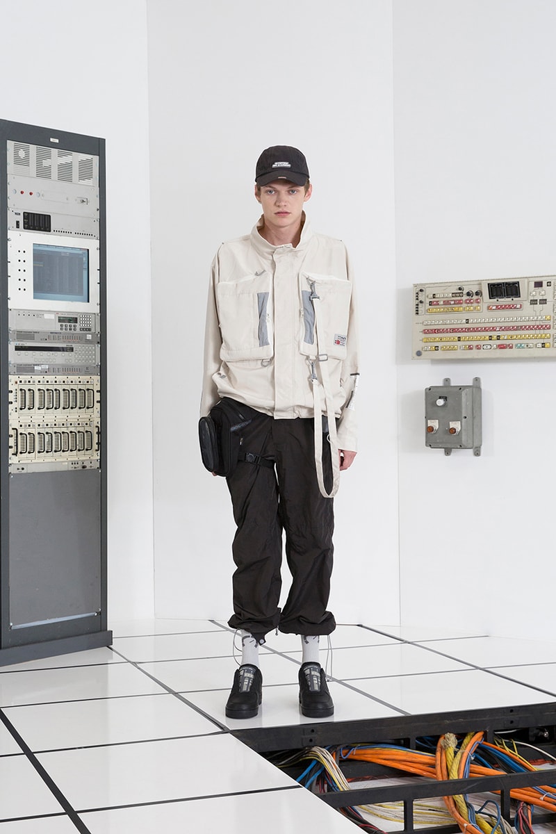 c2h4 System of Carbon collection fall winter 2018 lookbook drop release date info techwear computer september 27 2018 cargo parka jacket coat vest bucket hat