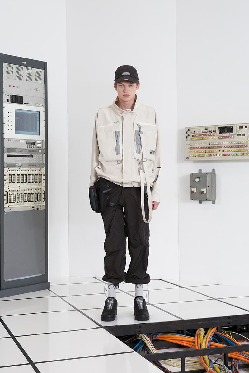 c2h4 System of Carbon collection fall winter 2018 lookbook drop release date info techwear computer september 27 2018 cargo parka jacket coat vest bucket hat