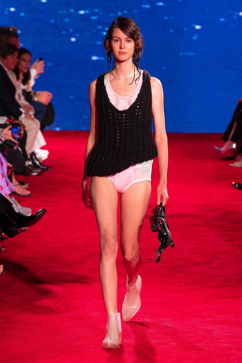 CALVIN KLEIN 205W39NYC Spring Summer 2019 NYFW Runway Show New York Fashion Week Jaws Print Raf Simons The graduate