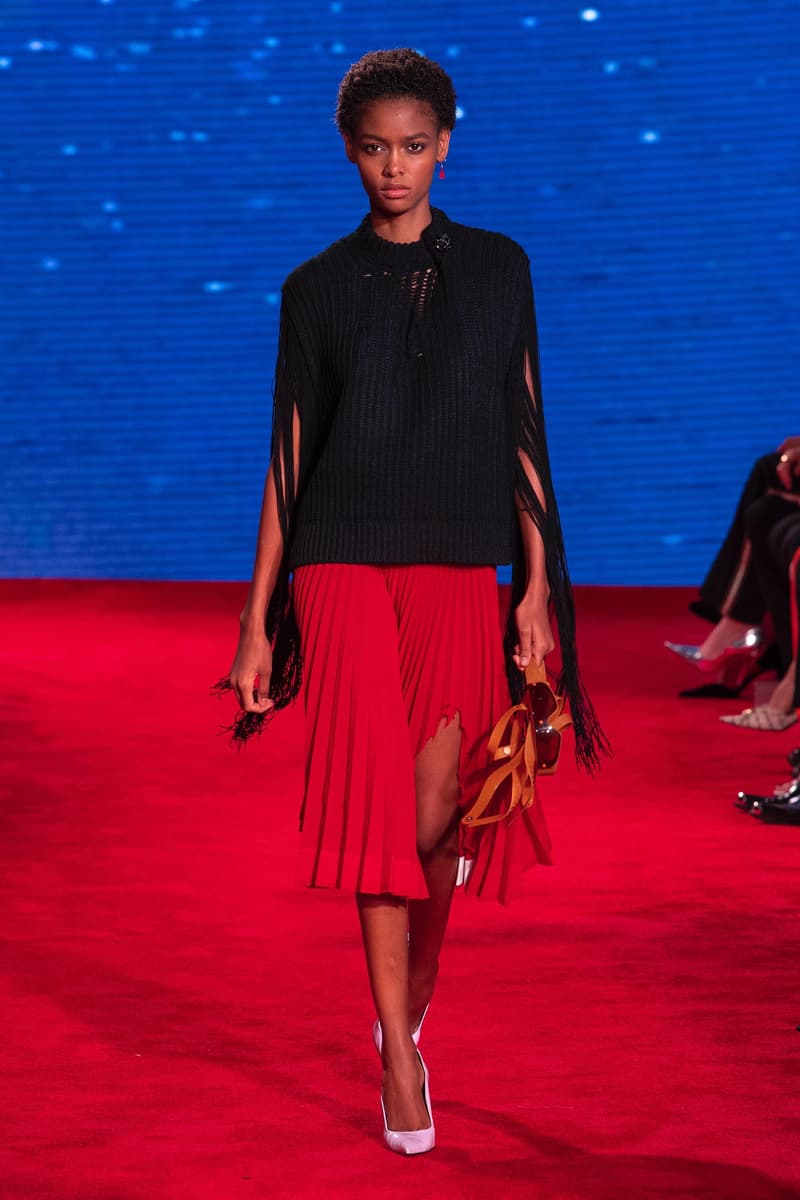 CALVIN KLEIN 205W39NYC Spring Summer 2019 NYFW Runway Show New York Fashion Week Jaws Print Raf Simons The graduate