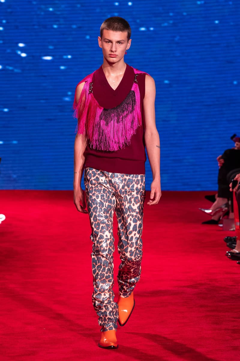 CALVIN KLEIN 205W39NYC Spring Summer 2019 NYFW Runway Show New York Fashion Week Jaws Print Raf Simons The graduate