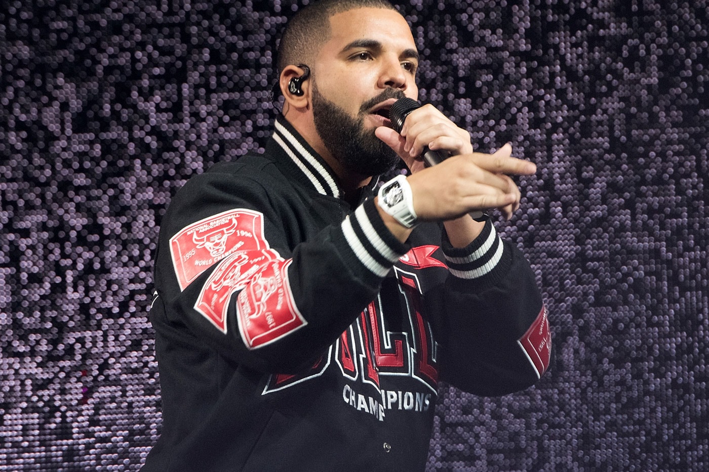 Drake Meek Mill End Beef Officially Performance Aubrey and the Three Amigos Tour Live Stage Tour