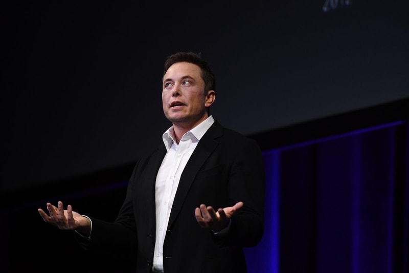 Elon Musk Thailand Rescue Diver Child Rapist BuzzFeed Vernon Unsworth Tham Luang cave complex Emails