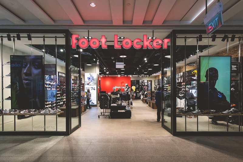 Foot Locker Open Second Singapore Retail Location Sneaker Nike Uptempo Fila Disruptor