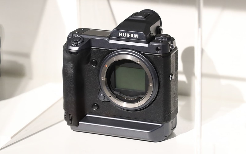 Fujifilm GFX 100 Medium Format Camera First Look Mirror Less Pricing Info Release Photokina 2018