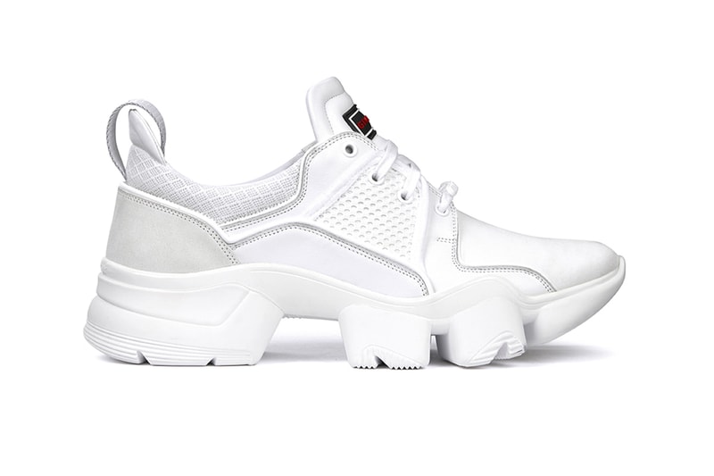 Givenchy Low-Top Jaw Sneaker all white