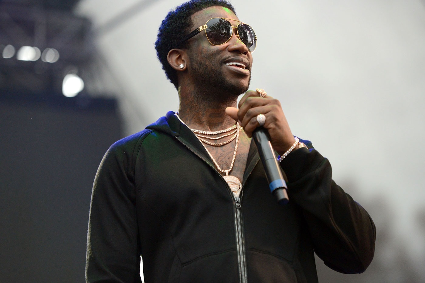 Gucci Mane featuring Rich Homie Quan & Peewee Longway - No Problems