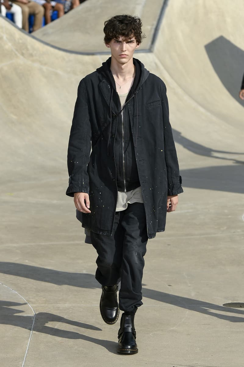 John Elliott spring summer 2019 runway collection sheck wes suicoke nike blackmeans mars jewelry sneaker shoe first look new york pier 62 skatepark justin bieber lebron james collaboration exclusive drop release date info tie dye denim acg