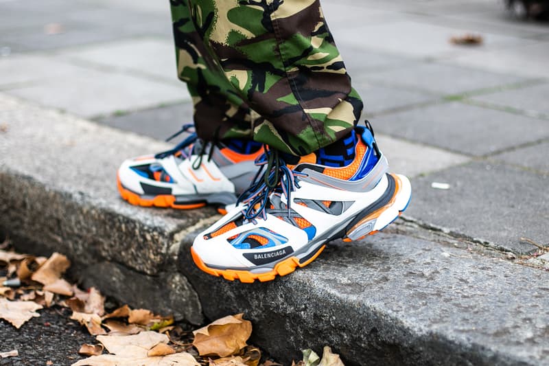 London Fashion Week Spring Summer 2019 Street Style plaid floral prints prada nike christian dior acne gucci fendi streetsnaps