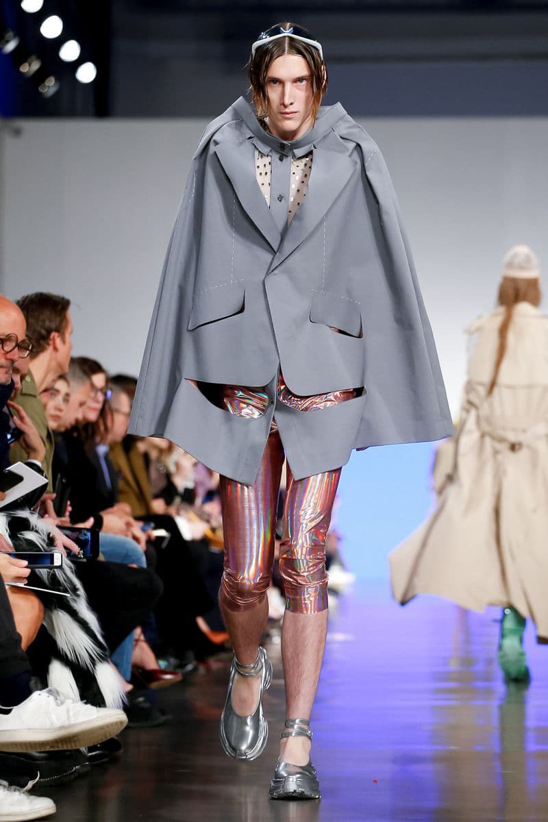 Maison margiela spring summer 2019 runway show presentation collection womens mens genderless john galliano martin iphone boots shoes bags
