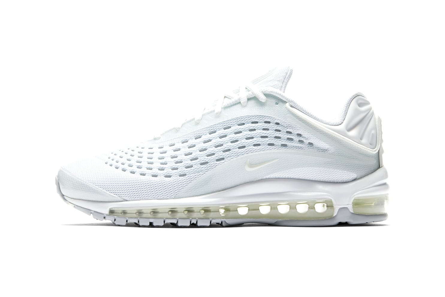 Nike Air Max Deluxe in Triple White 