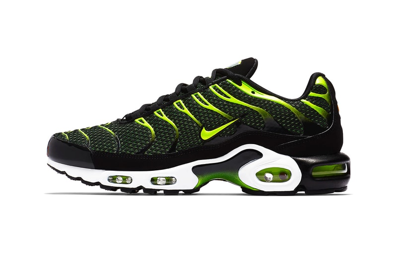 nike air max plus black volt release