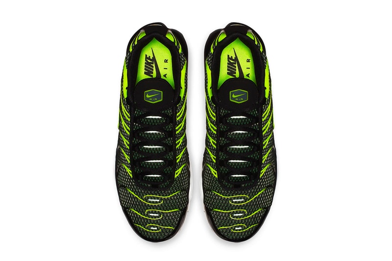 nike air max plus black volt release