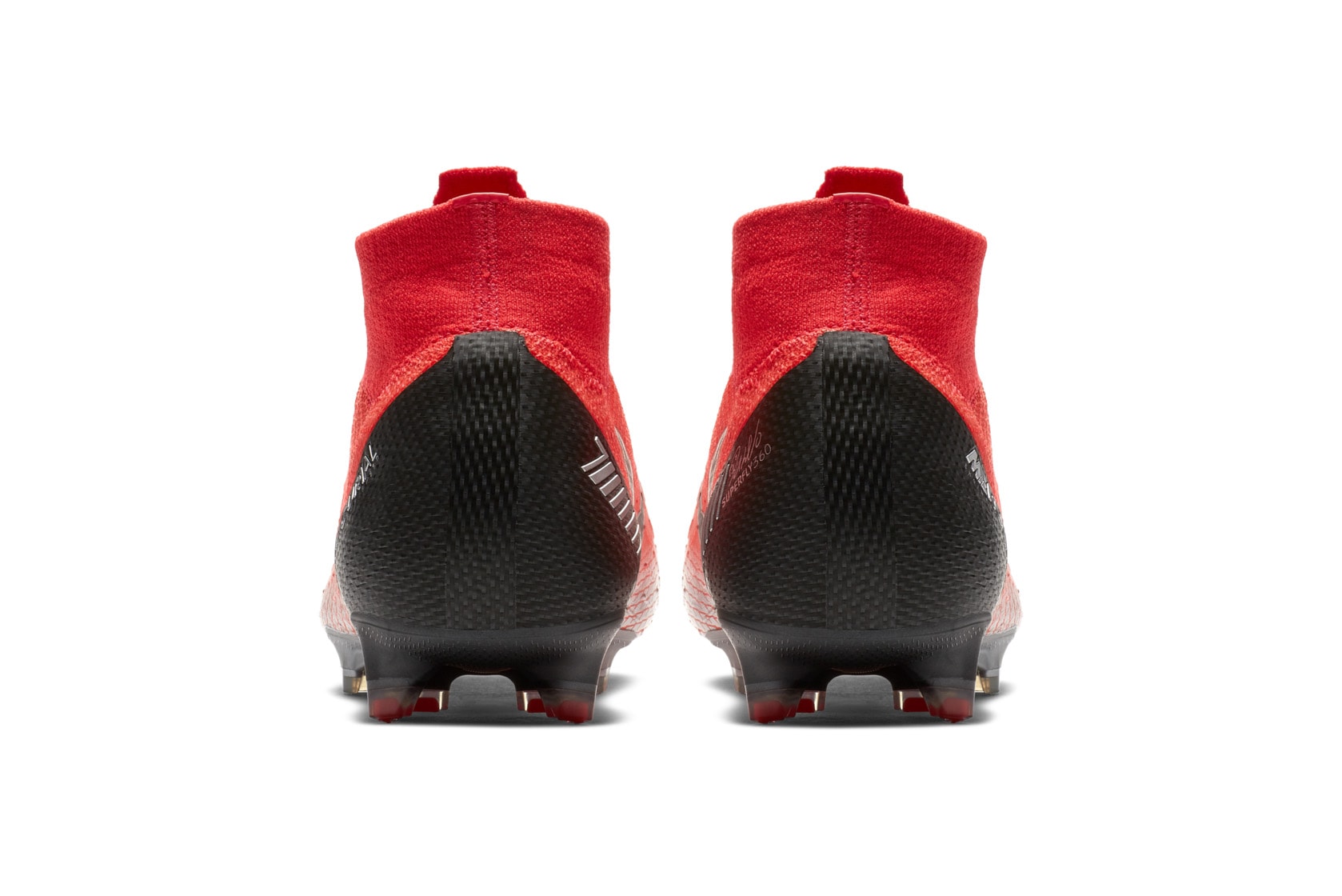 Look at CR7's brand new kicks  Mercurial football boots, Cristiano  ronaldo, Ronaldo