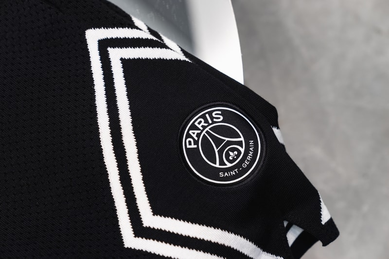 jordan brand paris saint germain collection exclusive look 2018 2019 football boots sneakers apparel air jordan 5 air jordan 1