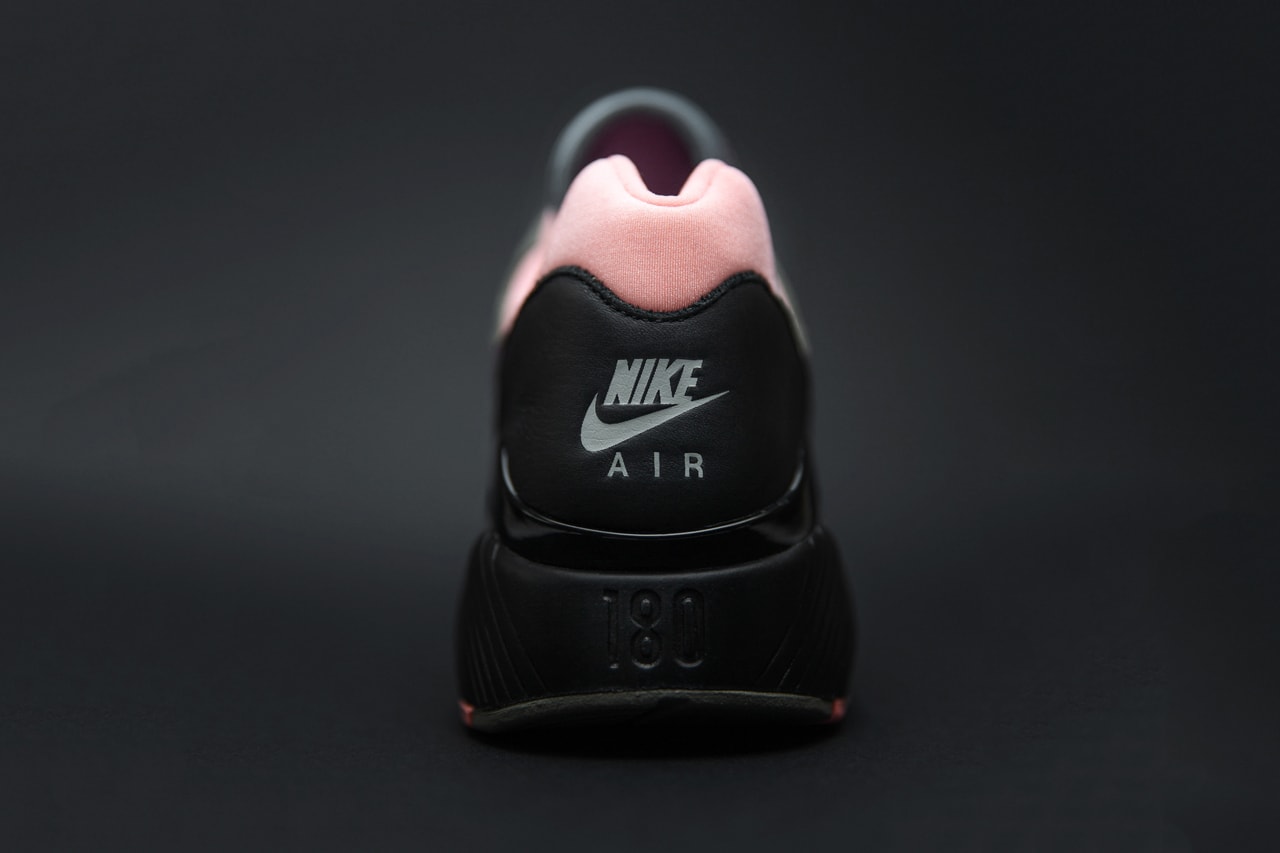 size? x Nike Air Max "Dusk to Dawn" Pack 180 1