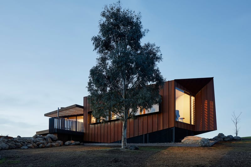 This Minimalist Home Is Nestled in Australia’s Elevated Plains
