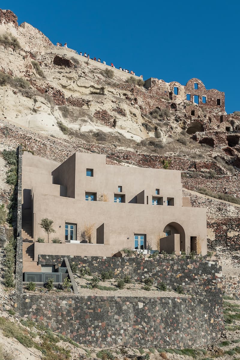 Small Hotel OIA Castle by Kapsimalis Architects Homes Houses Hotels Modern Sleek Interior Exterior Sea View Architecture Oia Greece